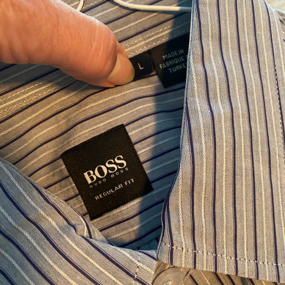 Hugo Boss Men’s blue stripe dress shirt size Large